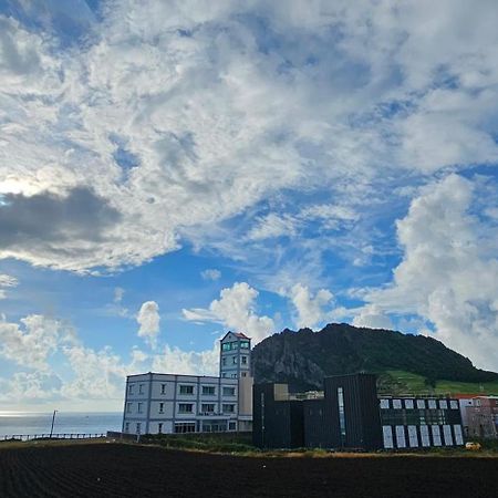 Seongsan Morning Sunset Villa Seogwipo Luaran gambar